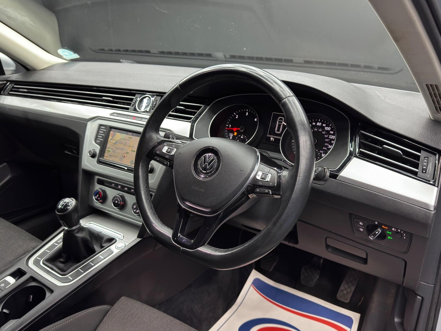Used Volkswagen Passat for sale - 77585725: Photo 9