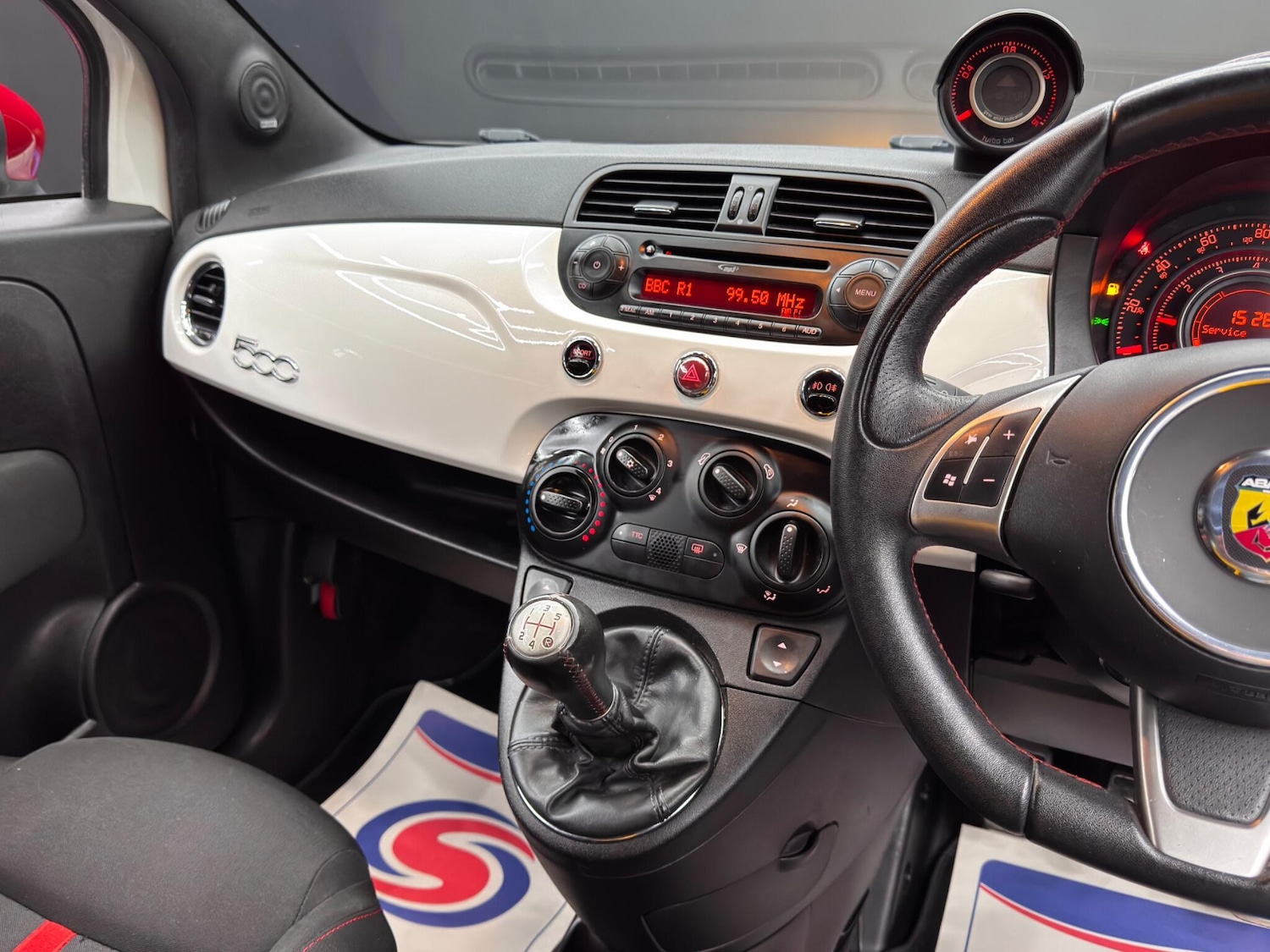 Used Abarth 500 2011 for sale - 76512535: Photo 23