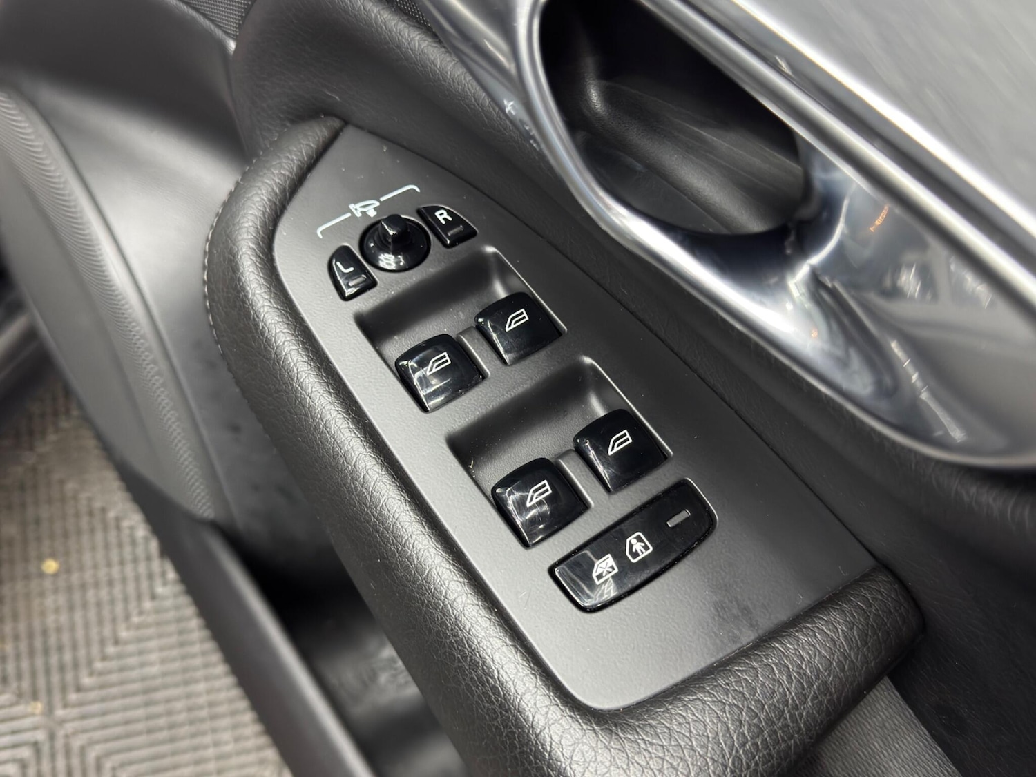 Used Volvo XC90 2019 for sale - 77237852: Photo 43