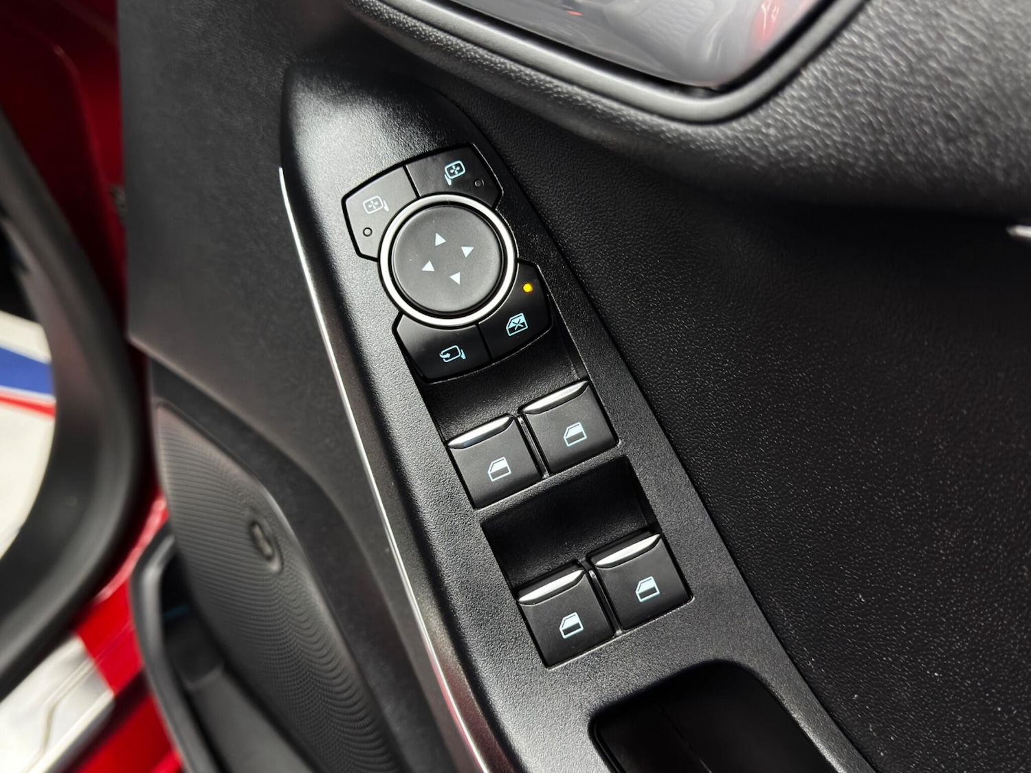 Used Ford Fiesta 2018 for sale - 76899022: Photo 40