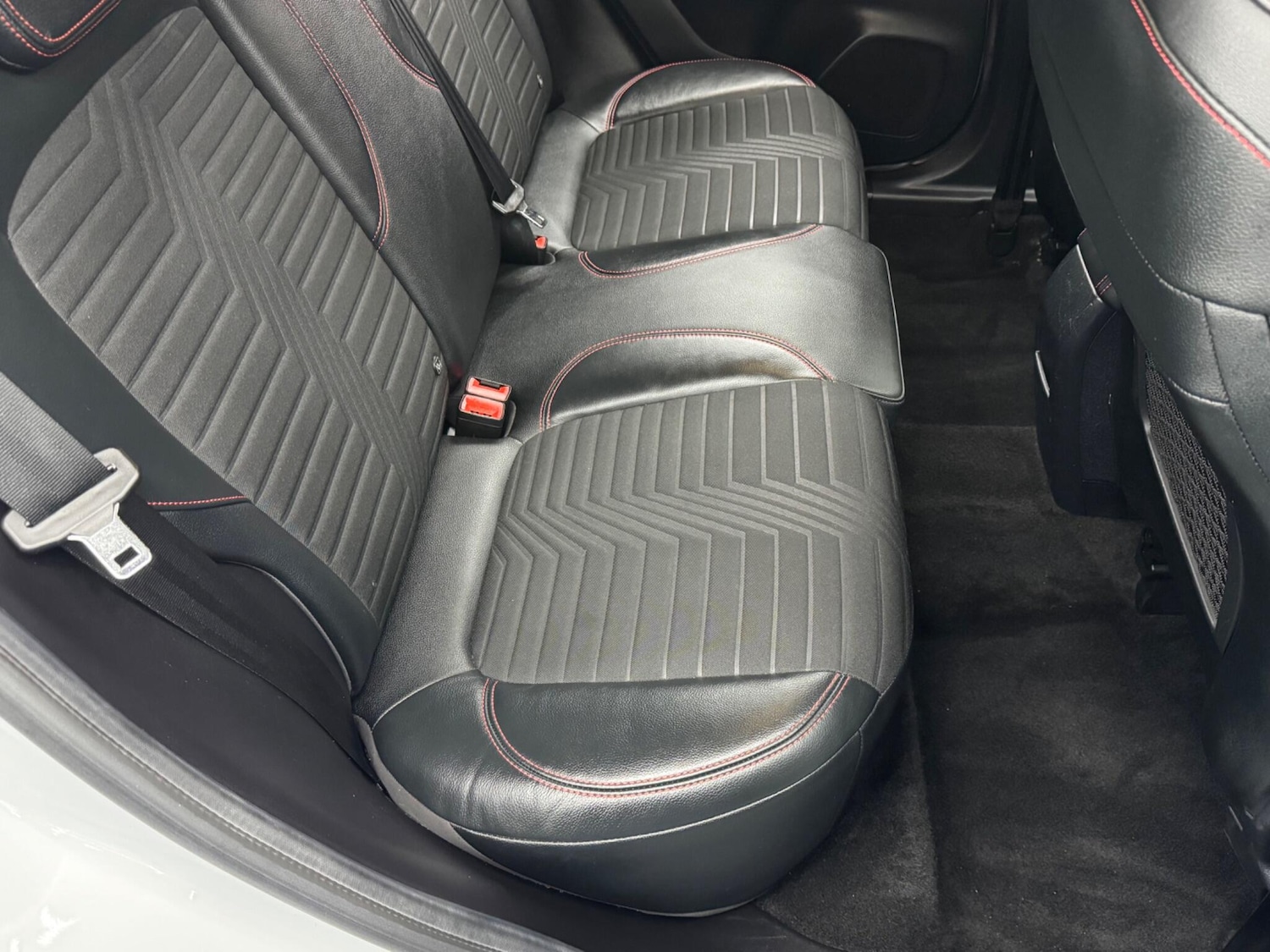 Used Ford Puma 2020 for sale - 76989390: Photo 16