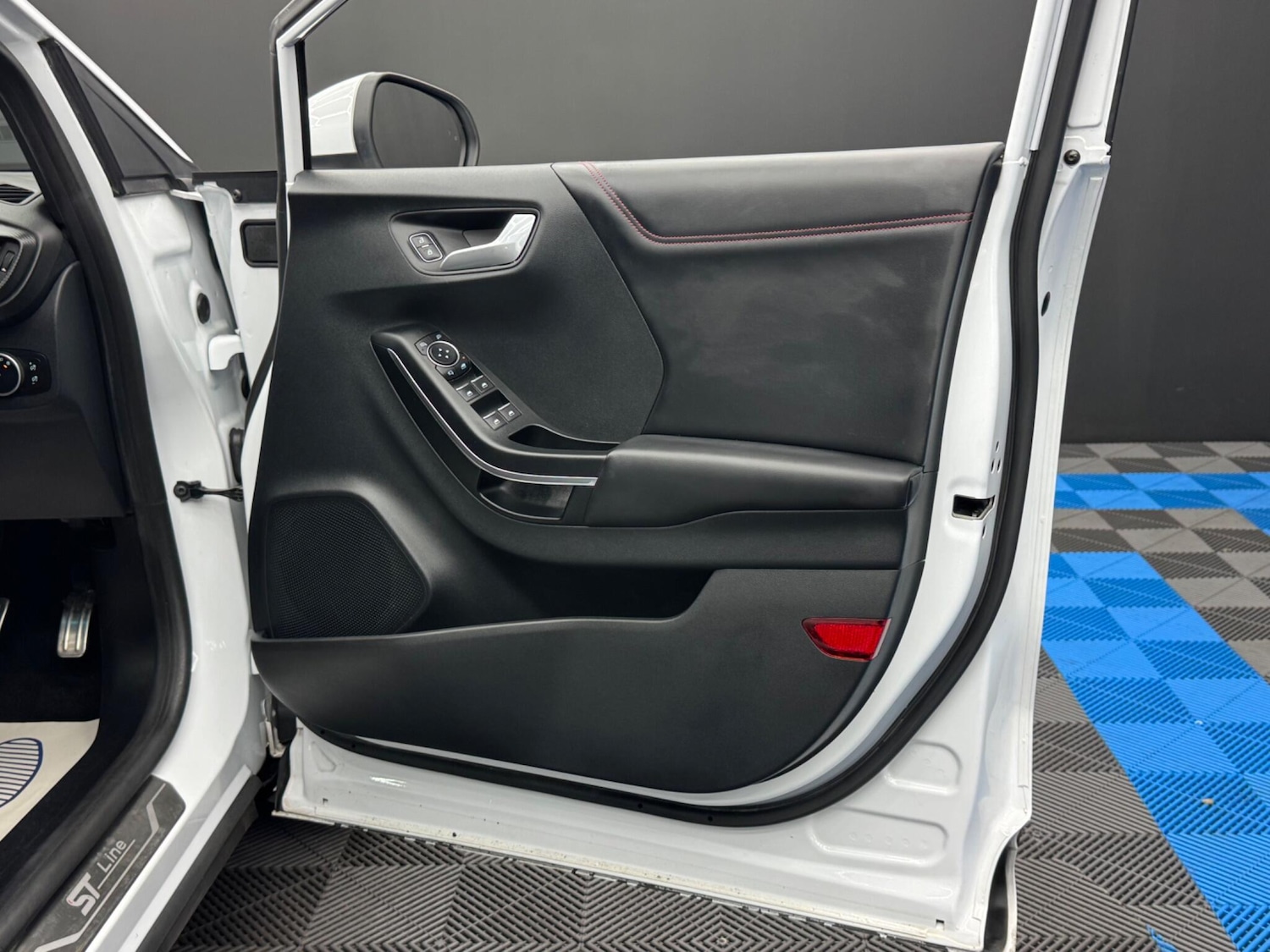 Used Ford Puma 2020 for sale - 76989390: Photo 36