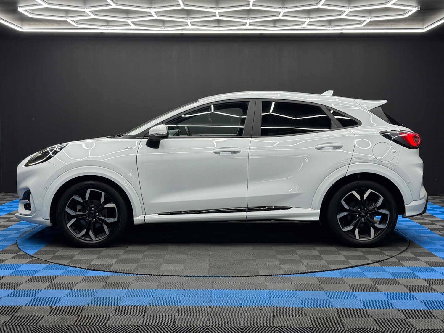 Used Ford Puma 2020 for sale - 76989390: Photo 8