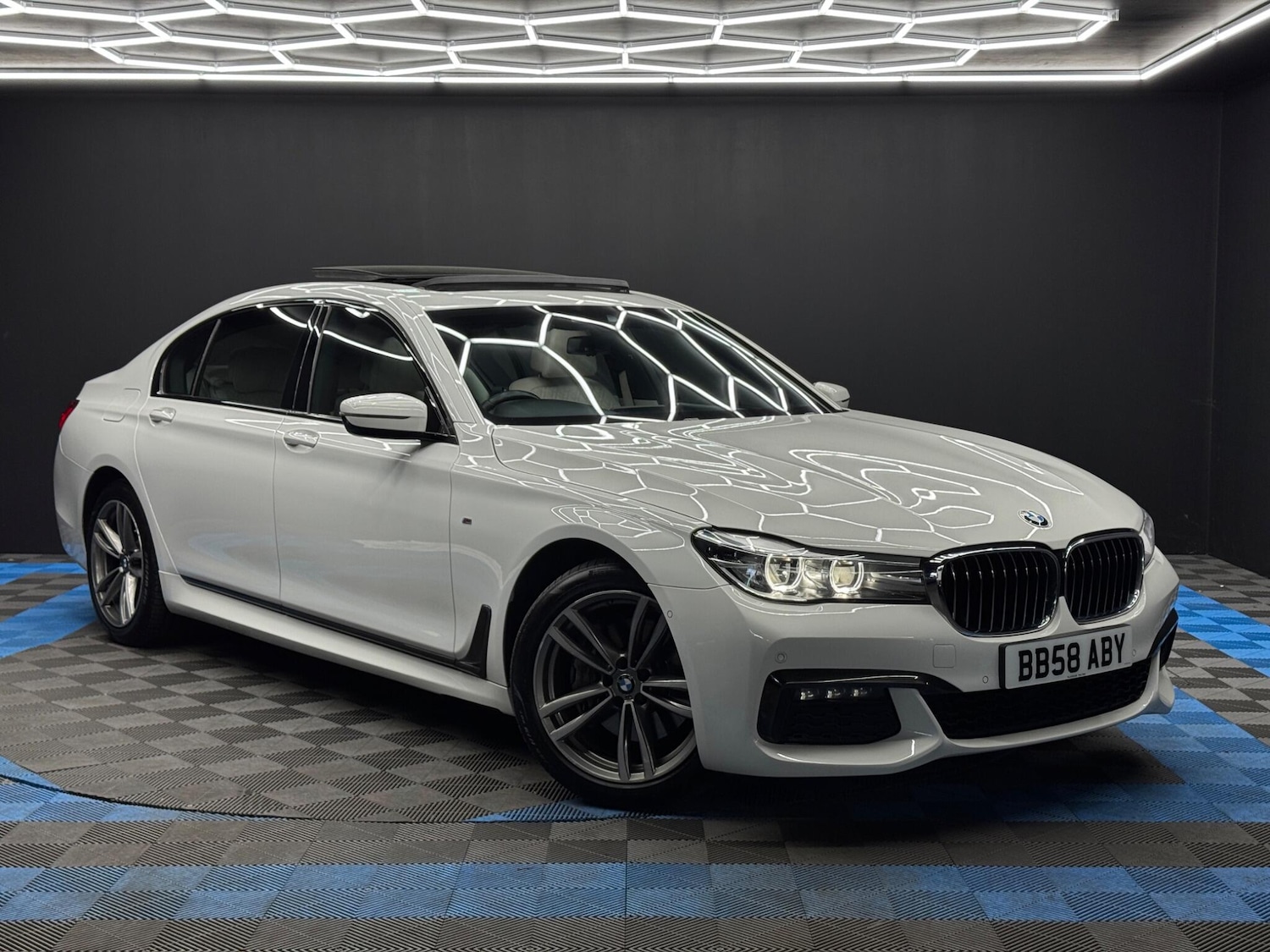 Used BMW 7 Series for sale - 78136270: Photo 1