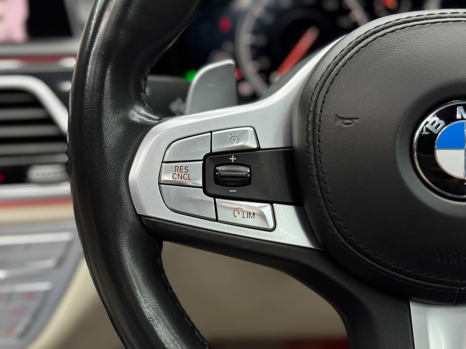 Used BMW 7 Series for sale - 78136270: Photo 19