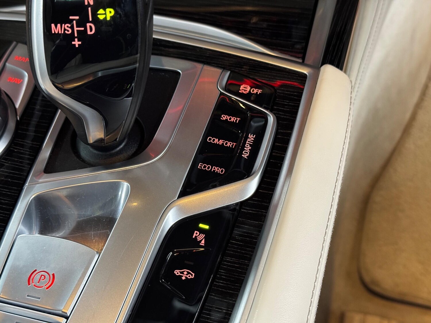 Used BMW 7 Series for sale - 78136270: Photo 26