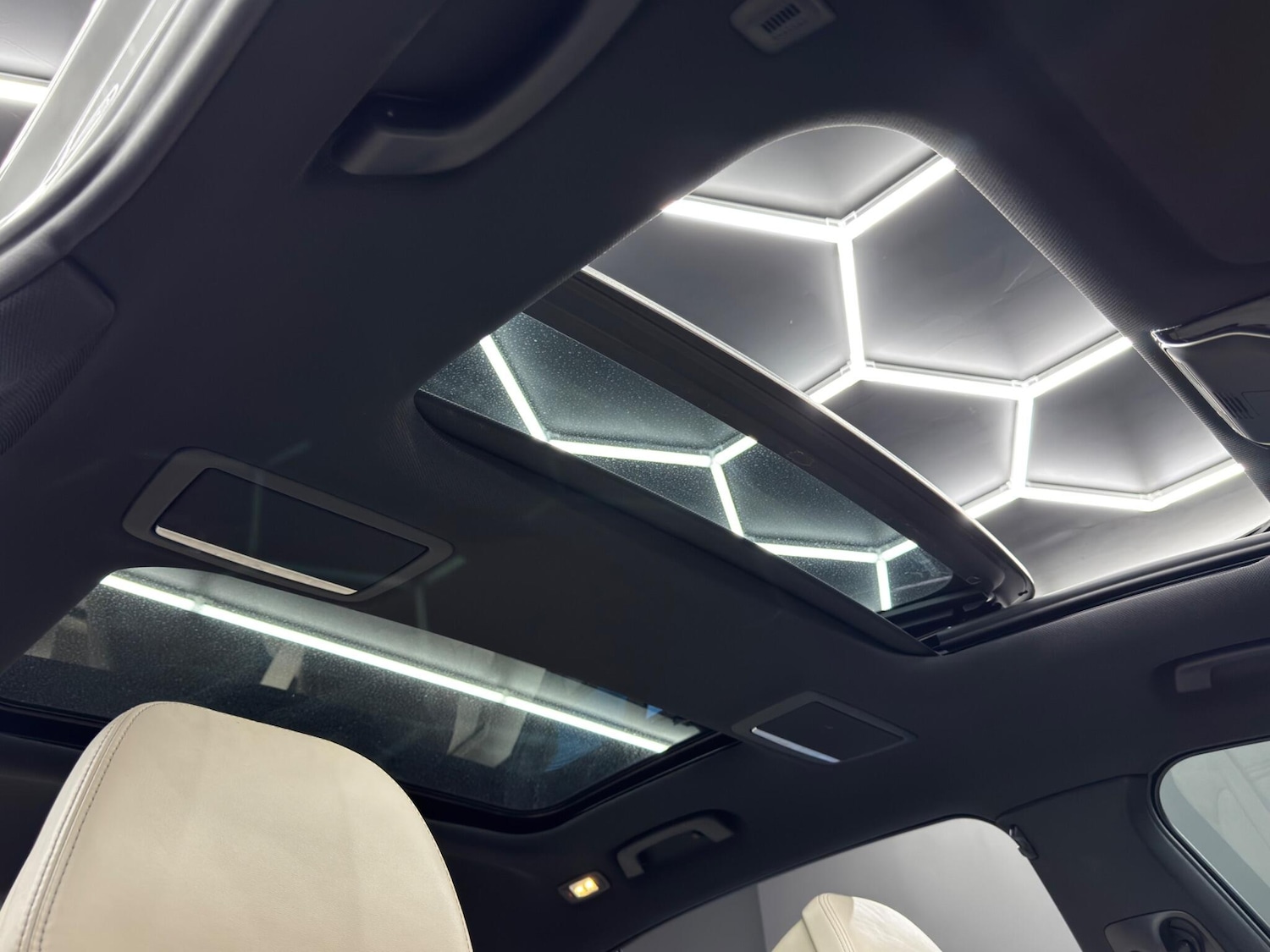 Used BMW 7 Series for sale - 78136270: Photo 39