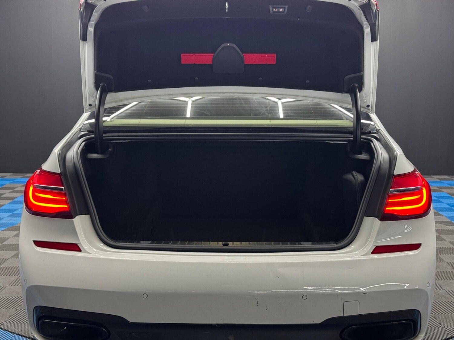 Used BMW 7 Series for sale - 78136270: Photo 42