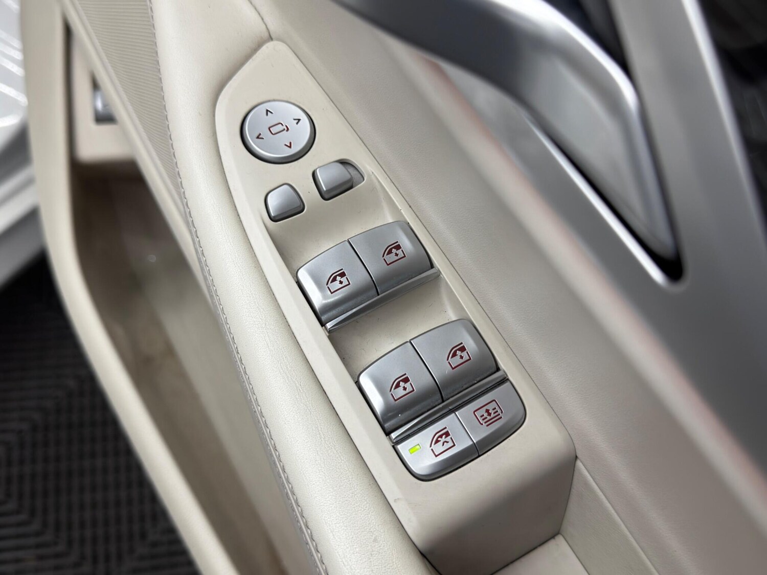 Used BMW 7 Series for sale - 78136270: Photo 46