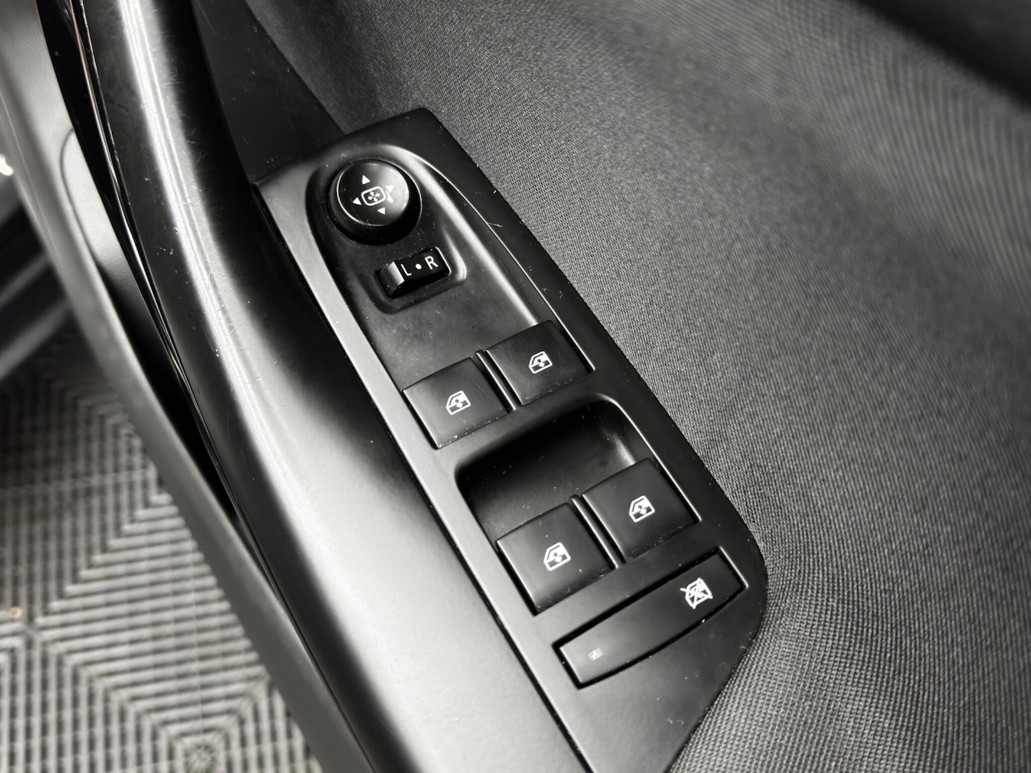 Used Vauxhall Astra 2016 for sale - 76499453: Photo 39