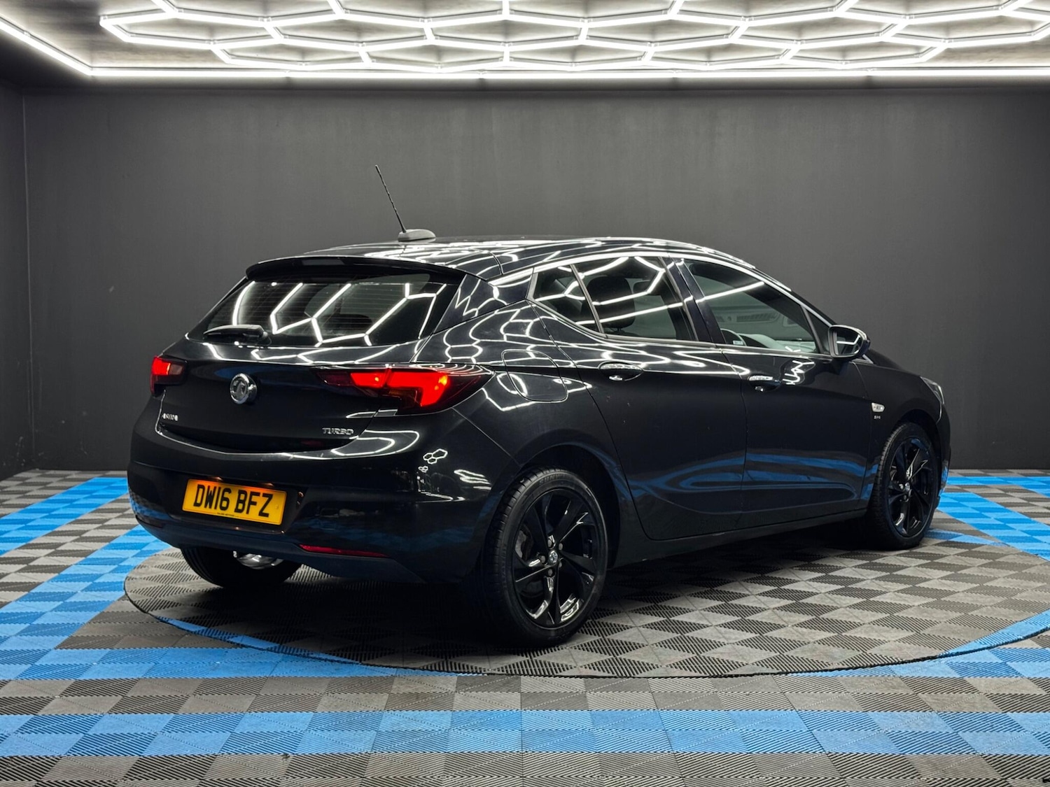 Used Vauxhall Astra 2016 for sale - 76499453: Photo 5