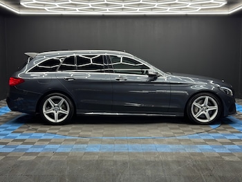 Used Mercedes-Benz C Class 2015 for sale - 79025841: Photo