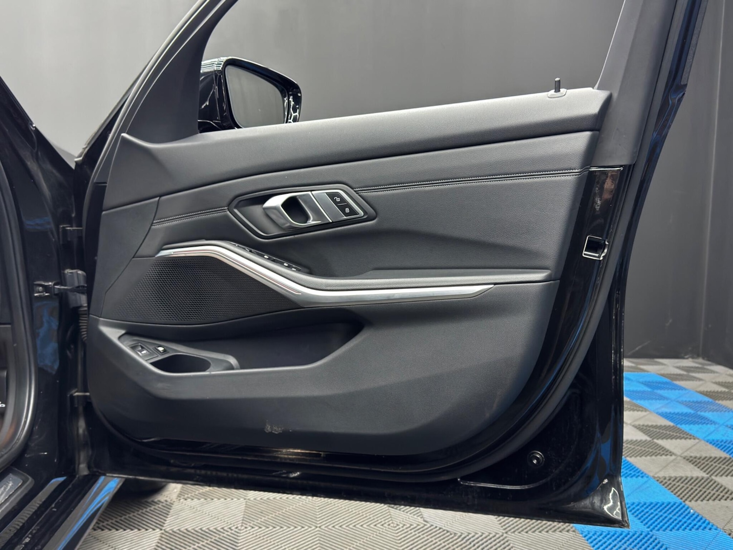 Used BMW 3 Series for sale - 78204046: Photo 43