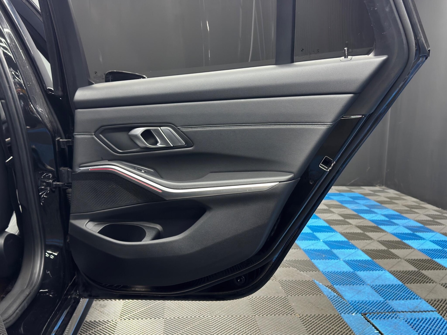 Used BMW 3 Series for sale - 78204046: Photo 46