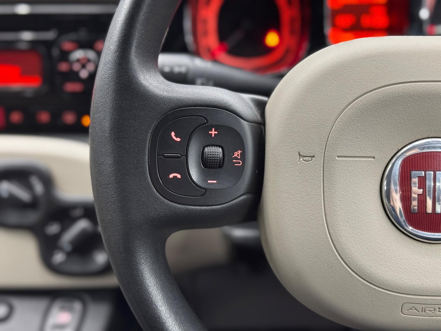 Used Fiat Panda 2013 for sale - 77351598: Photo 20