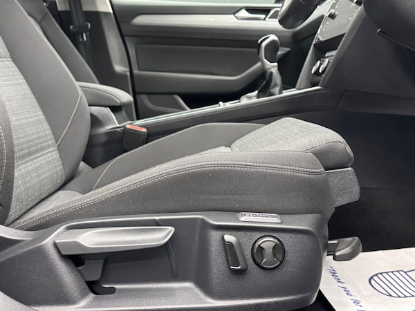 Used Volkswagen Passat 2021 for sale - 75060371: Photo 41