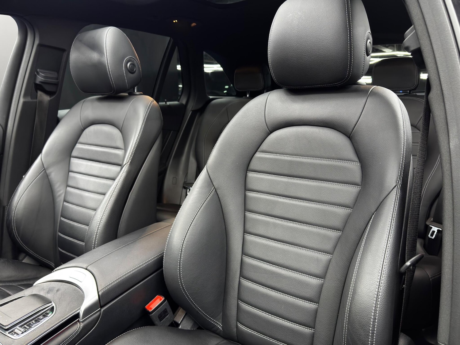 Used Mercedes-Benz GLC 2020 for sale - 76512181: Photo 14