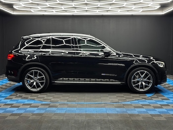 Used Mercedes-Benz GLC 2020 for sale - 76512181: Photo