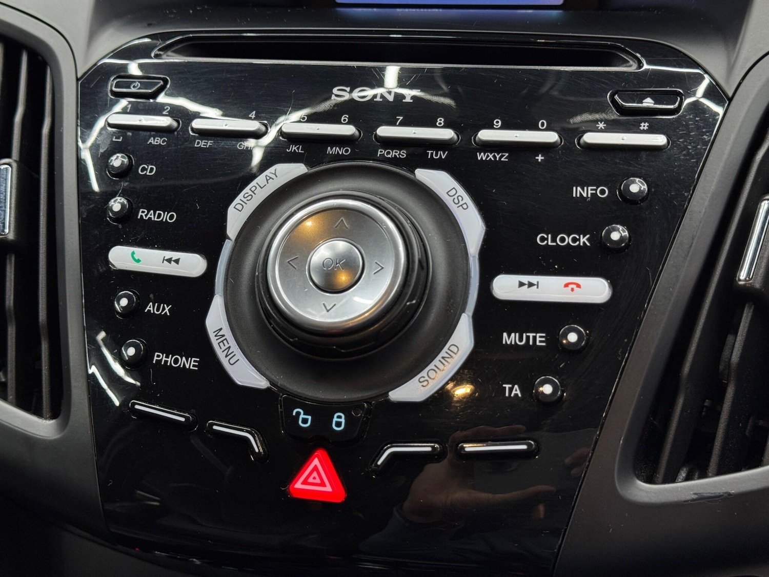 Used Ford Focus 2014 for sale - 77050086: Photo 28