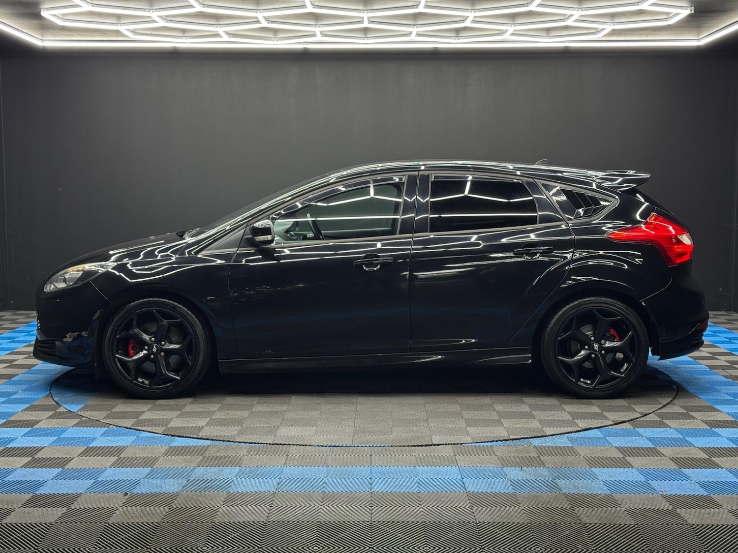 Used Ford Focus 2014 for sale - 77050086: Photo 8