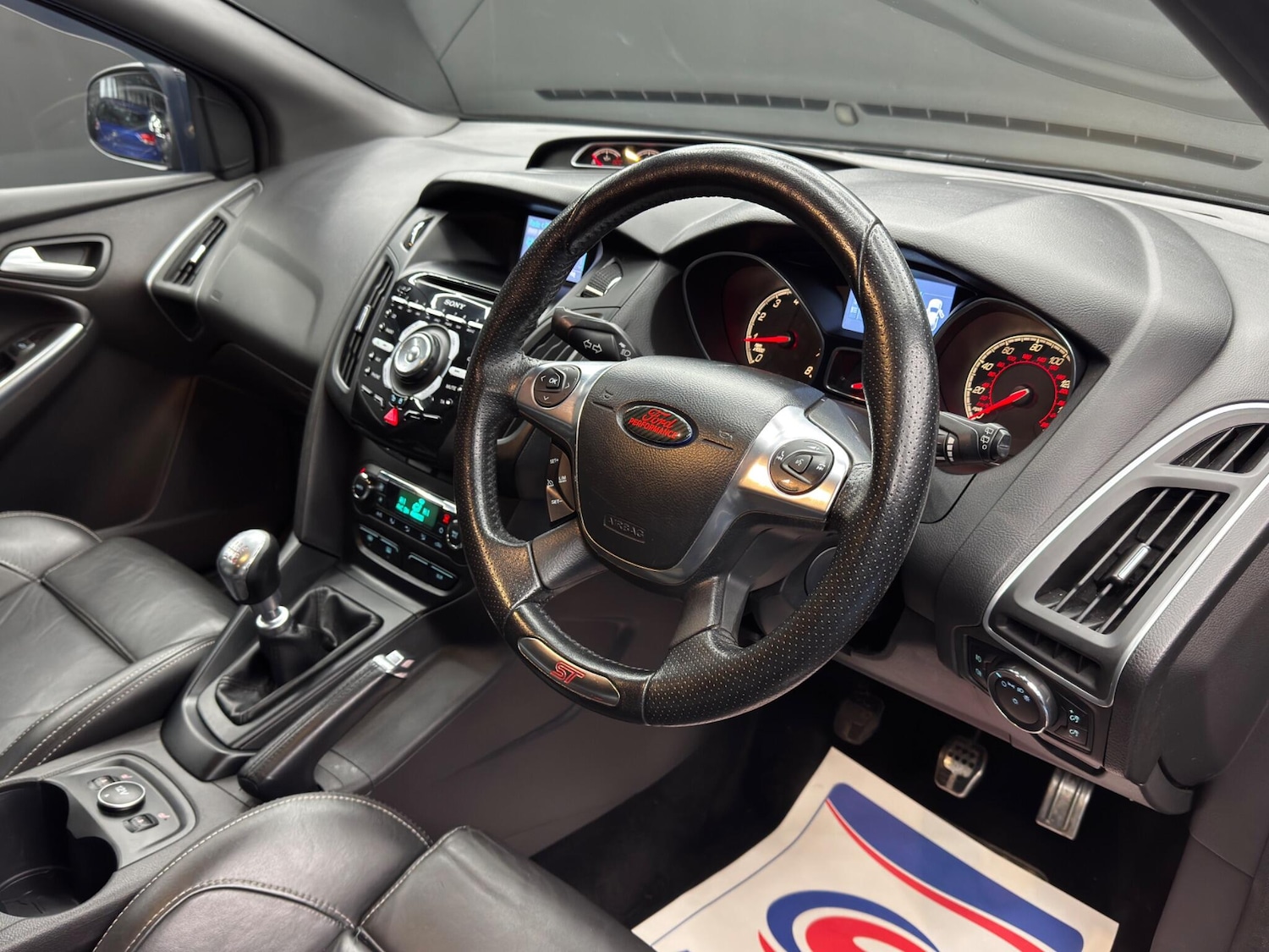 Used Ford Focus 2014 for sale - 77050086: Photo 9