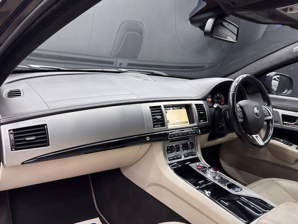 Used Jaguar XF for sale - 76247147: Photo 11