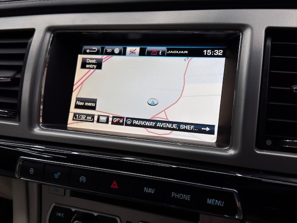 Used Jaguar XF for sale - 76247147: Photo 27