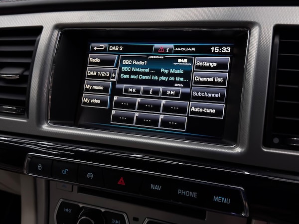 Used Jaguar XF for sale - 76247147: Photo 30