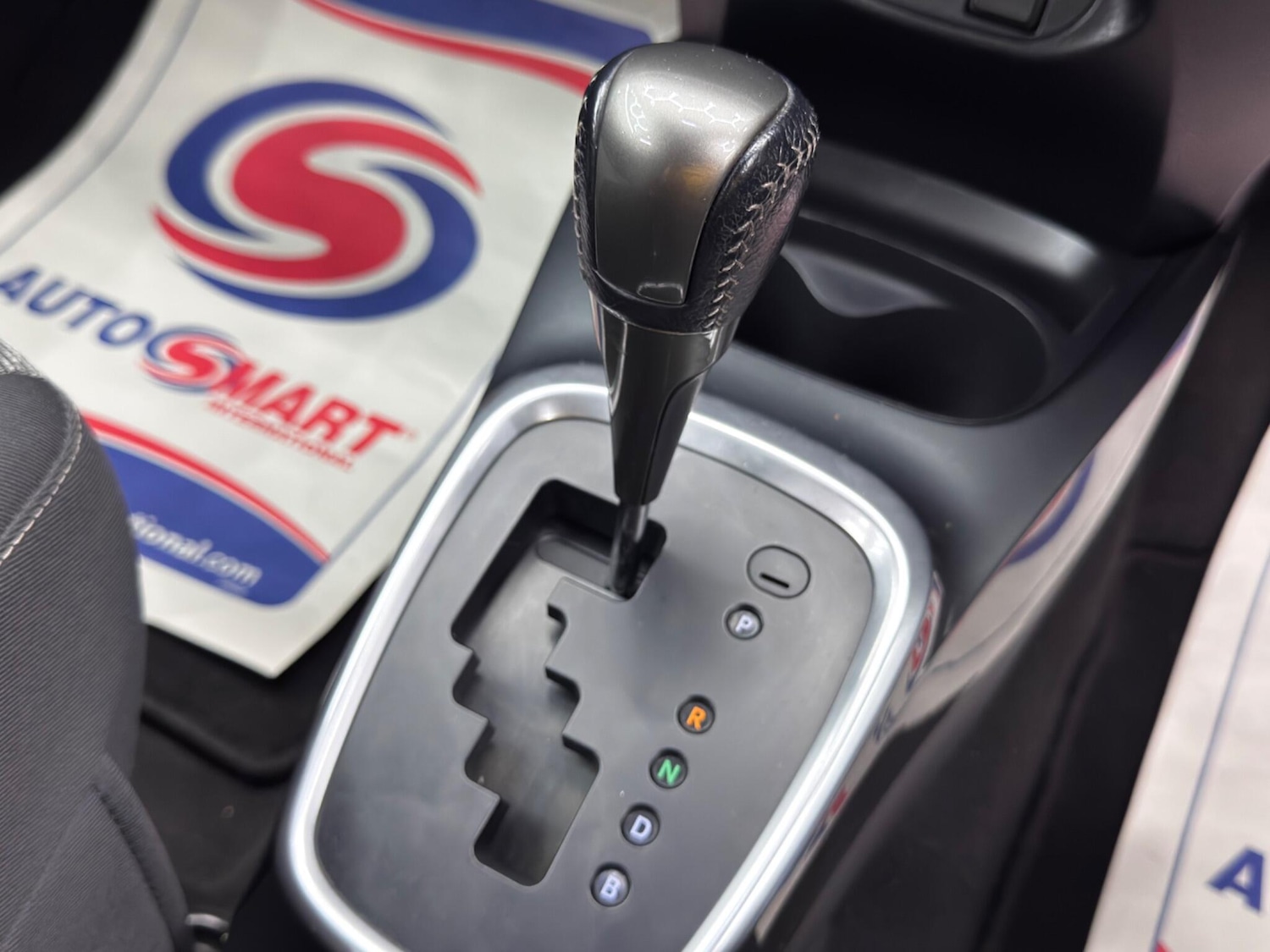 Used Toyota Yaris 2015 for sale - 76440451: Photo 25