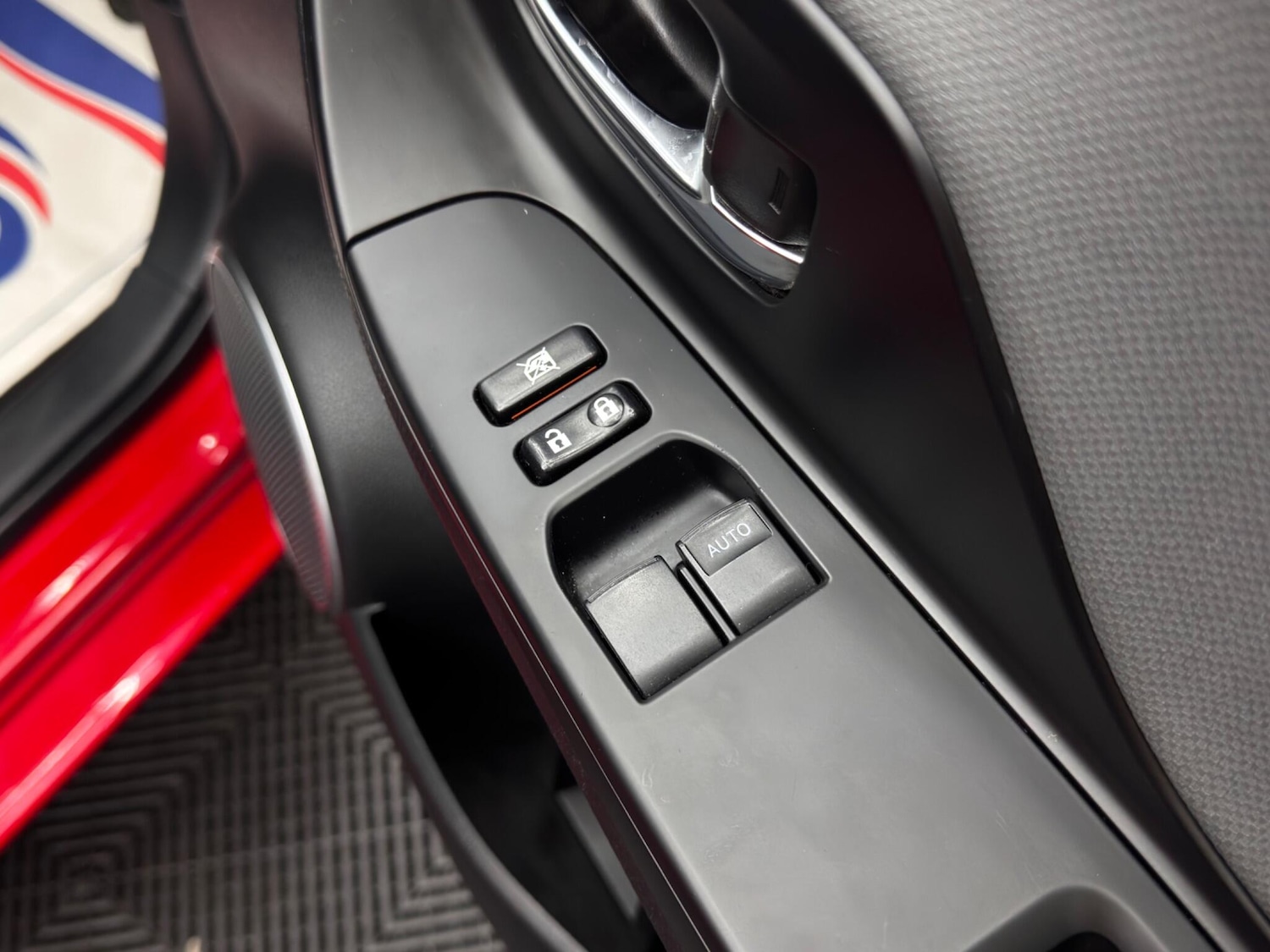 Used Toyota Yaris 2015 for sale - 76440451: Photo 36