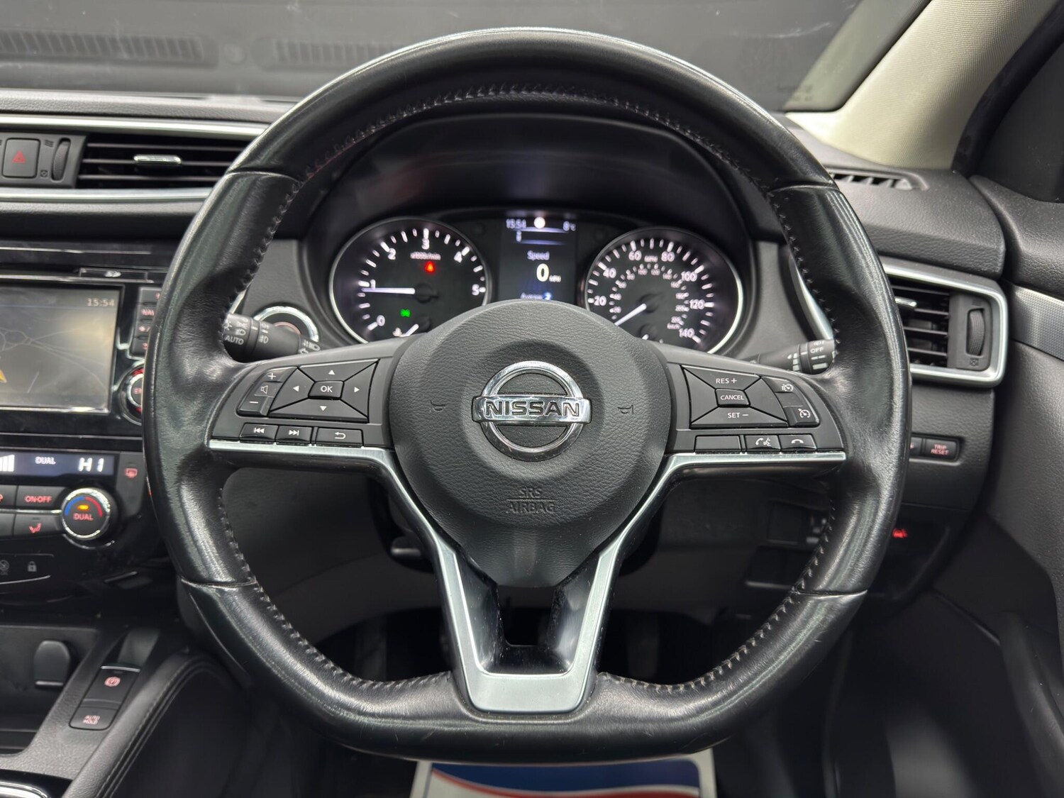 Used Nissan Qashqai 2017 for sale - 77939830: Photo 17