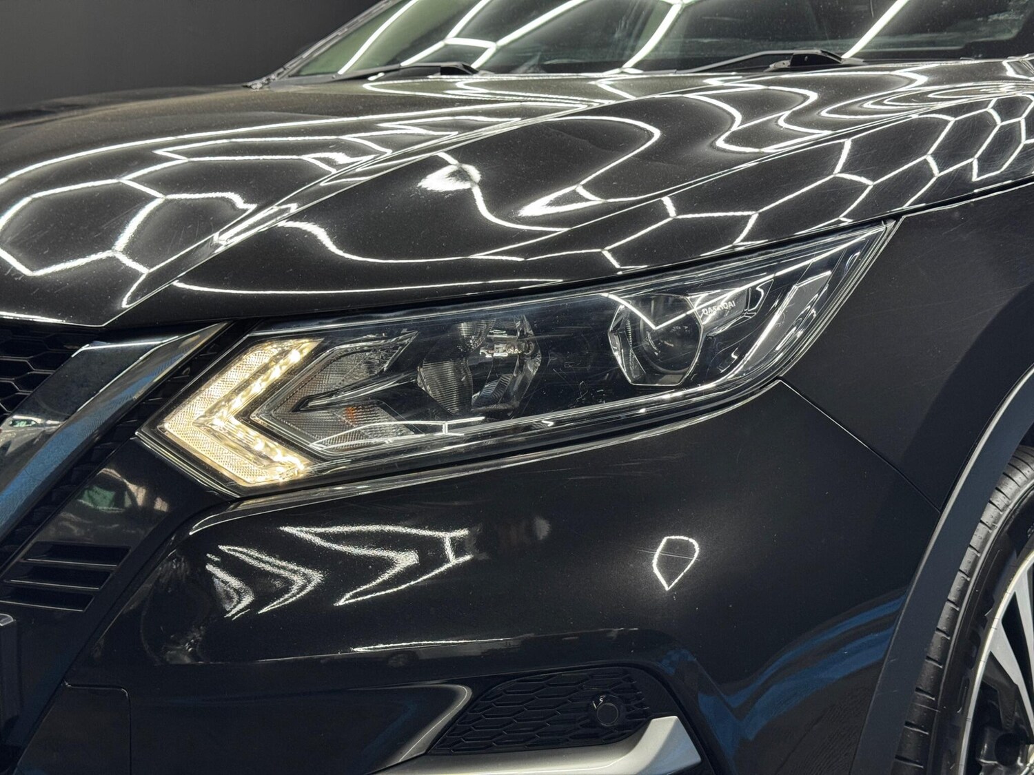 Used Nissan Qashqai 2017 for sale - 77939830: Photo 42