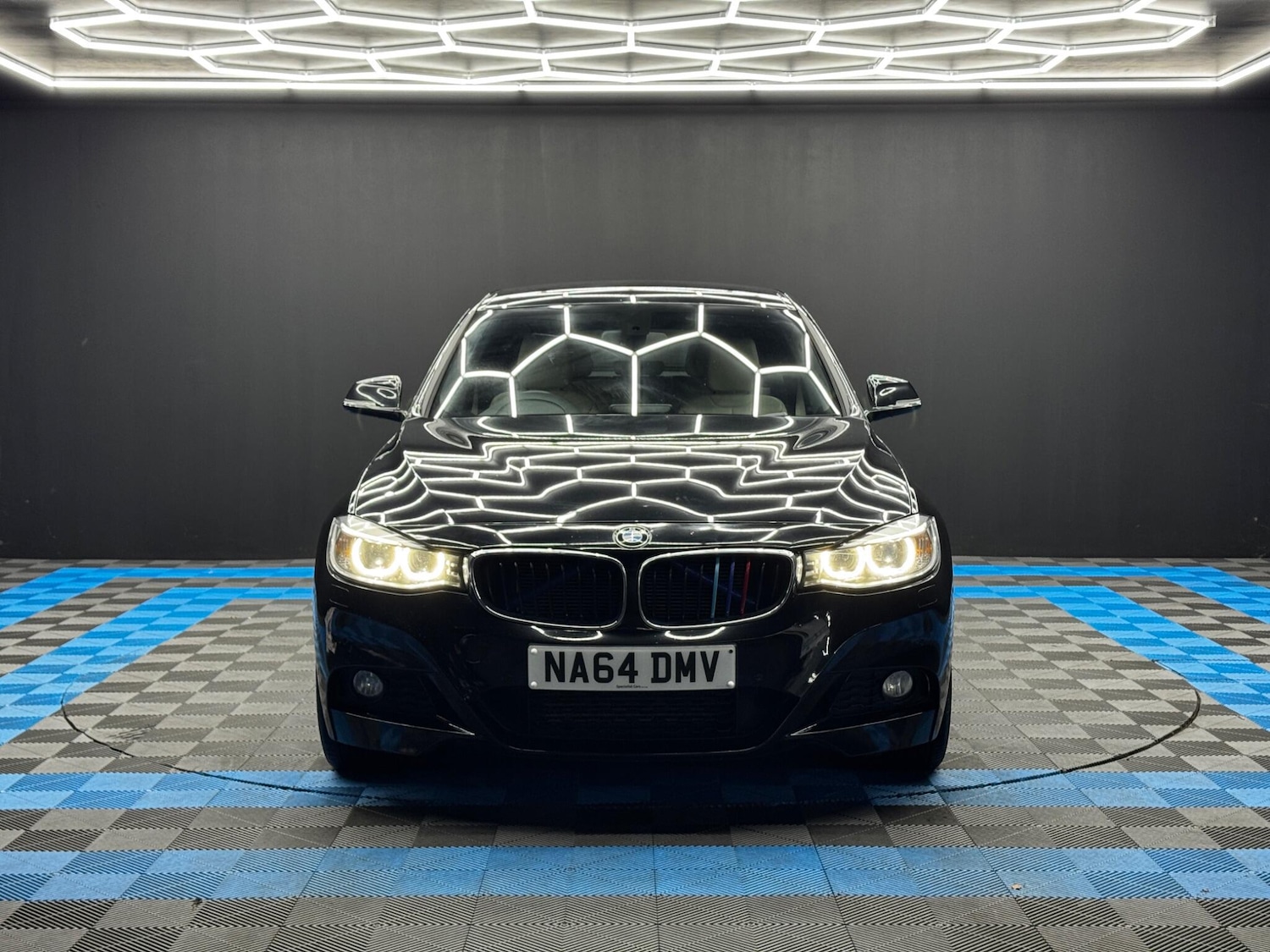 Used BMW 3 Series 2014 for sale - 77015543: Photo 2