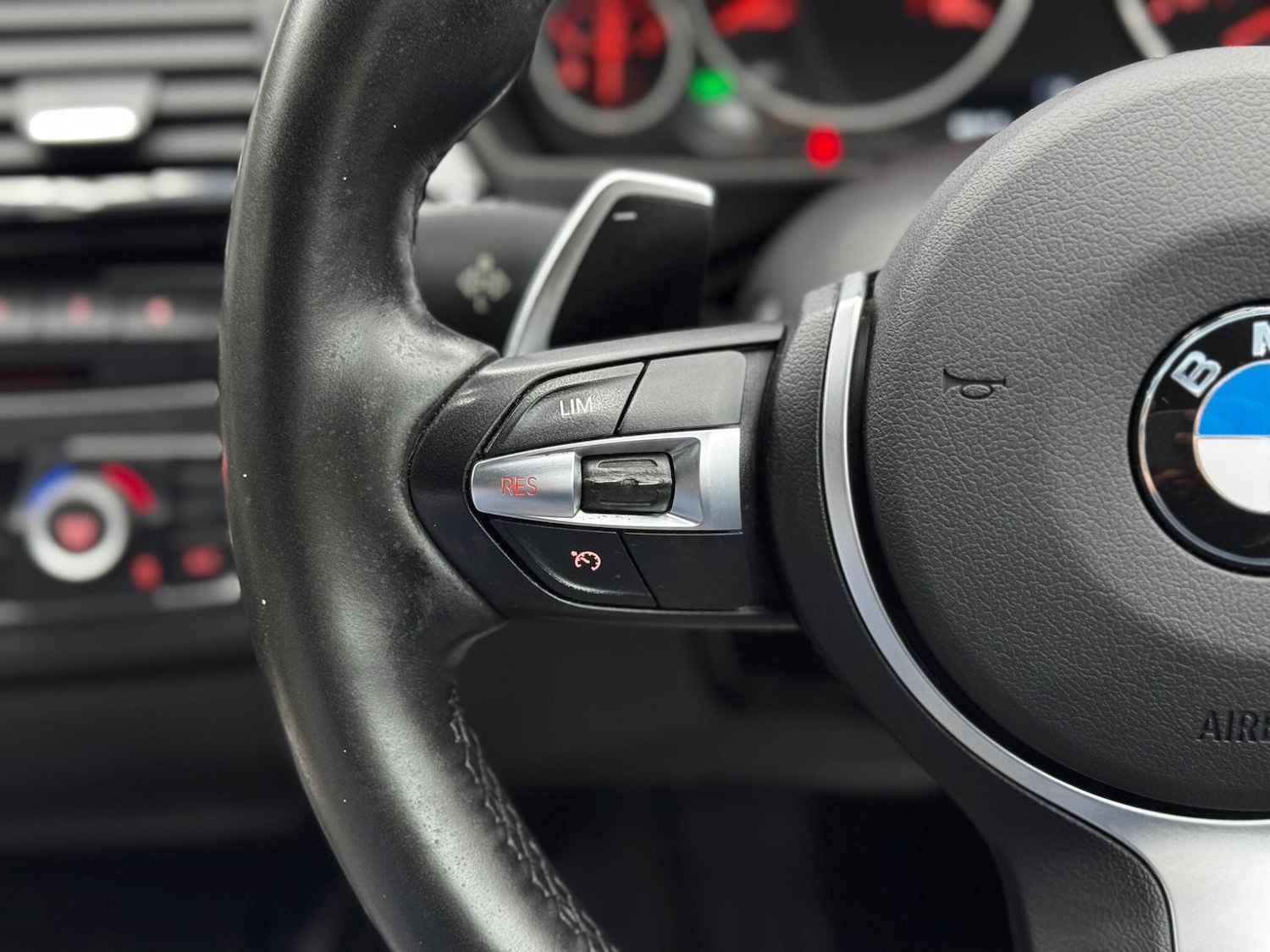 Used BMW 3 Series 2014 for sale - 77015543: Photo 20