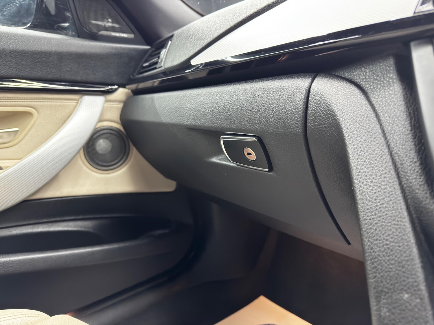 Used BMW 3 Series 2014 for sale - 77015543: Photo 36