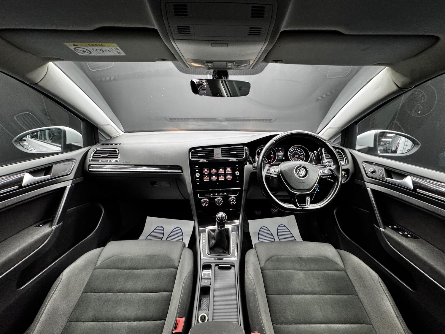 Used Volkswagen Golf 2017 for sale - 76866313: Photo 17