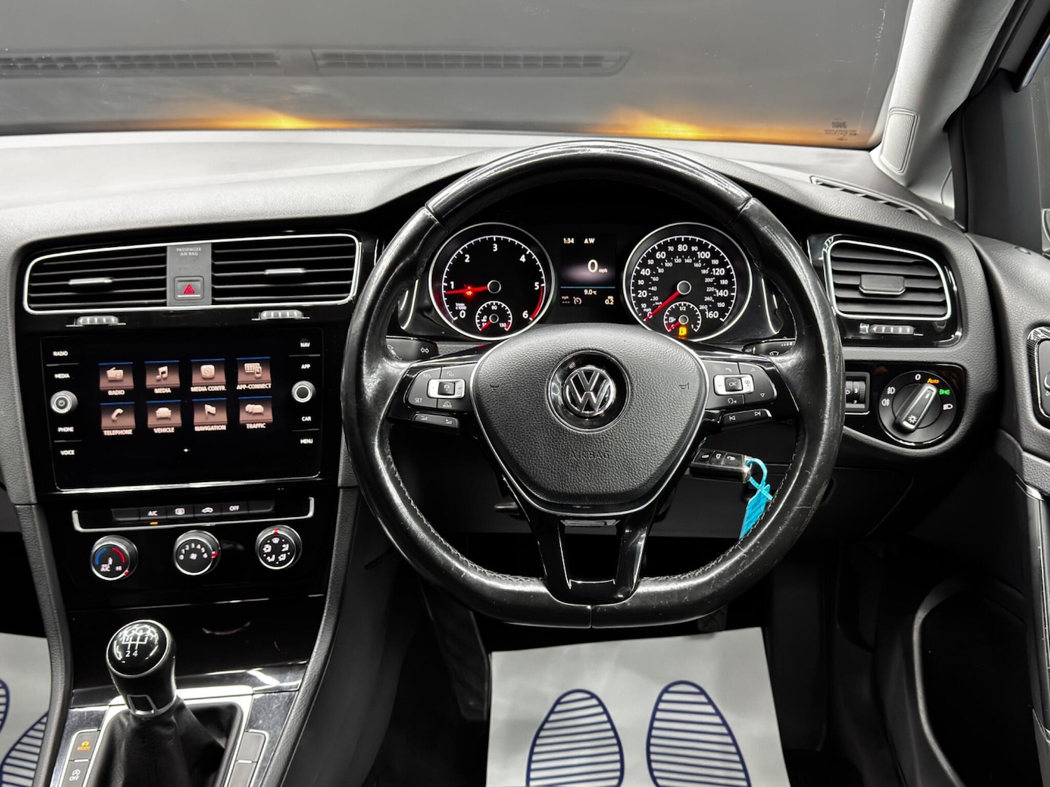 Used Volkswagen Golf 2017 for sale - 76866313: Photo 18