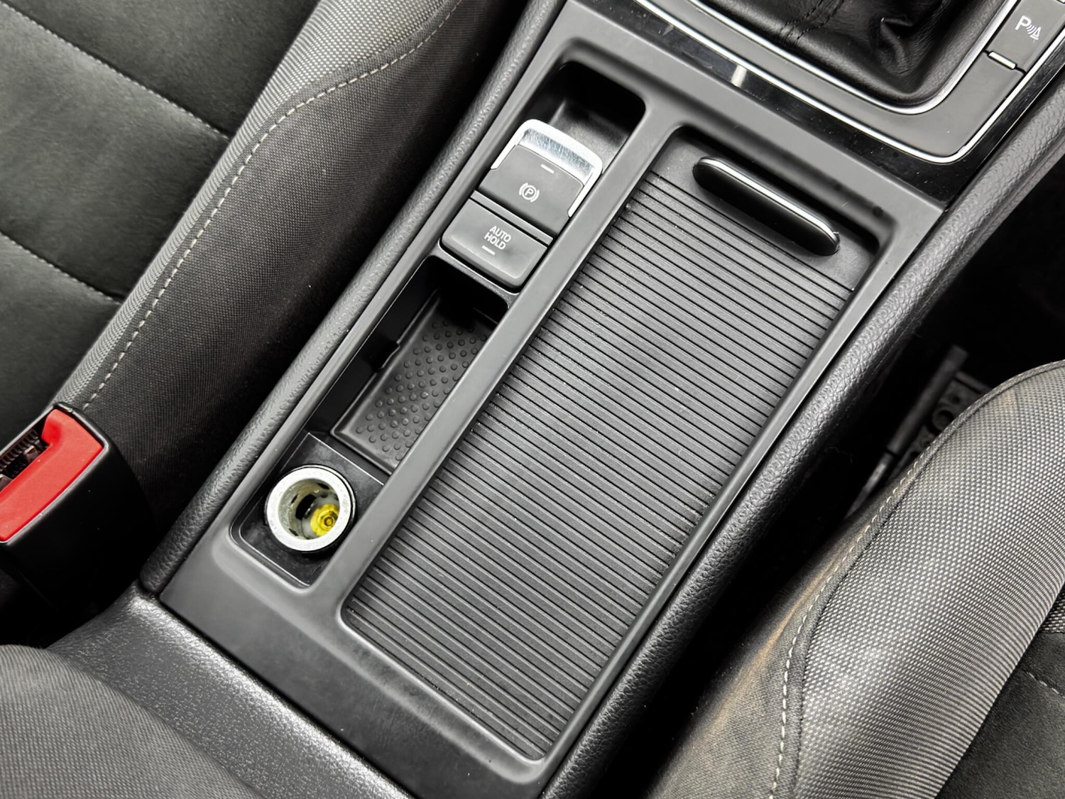 Used Volkswagen Golf 2017 for sale - 76866313: Photo 24