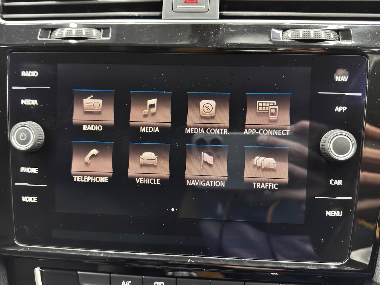 Used Volkswagen Golf 2017 for sale - 76866313: Photo 28