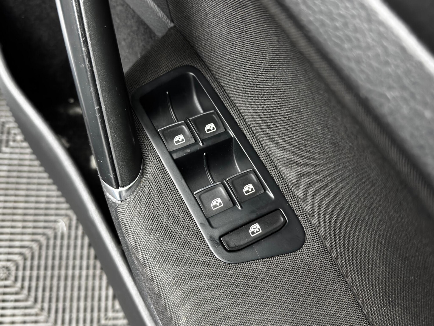 Used Volkswagen Golf 2017 for sale - 76866313: Photo 40