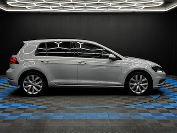 Used Volkswagen Golf 2017 for sale - 76866313: Photo