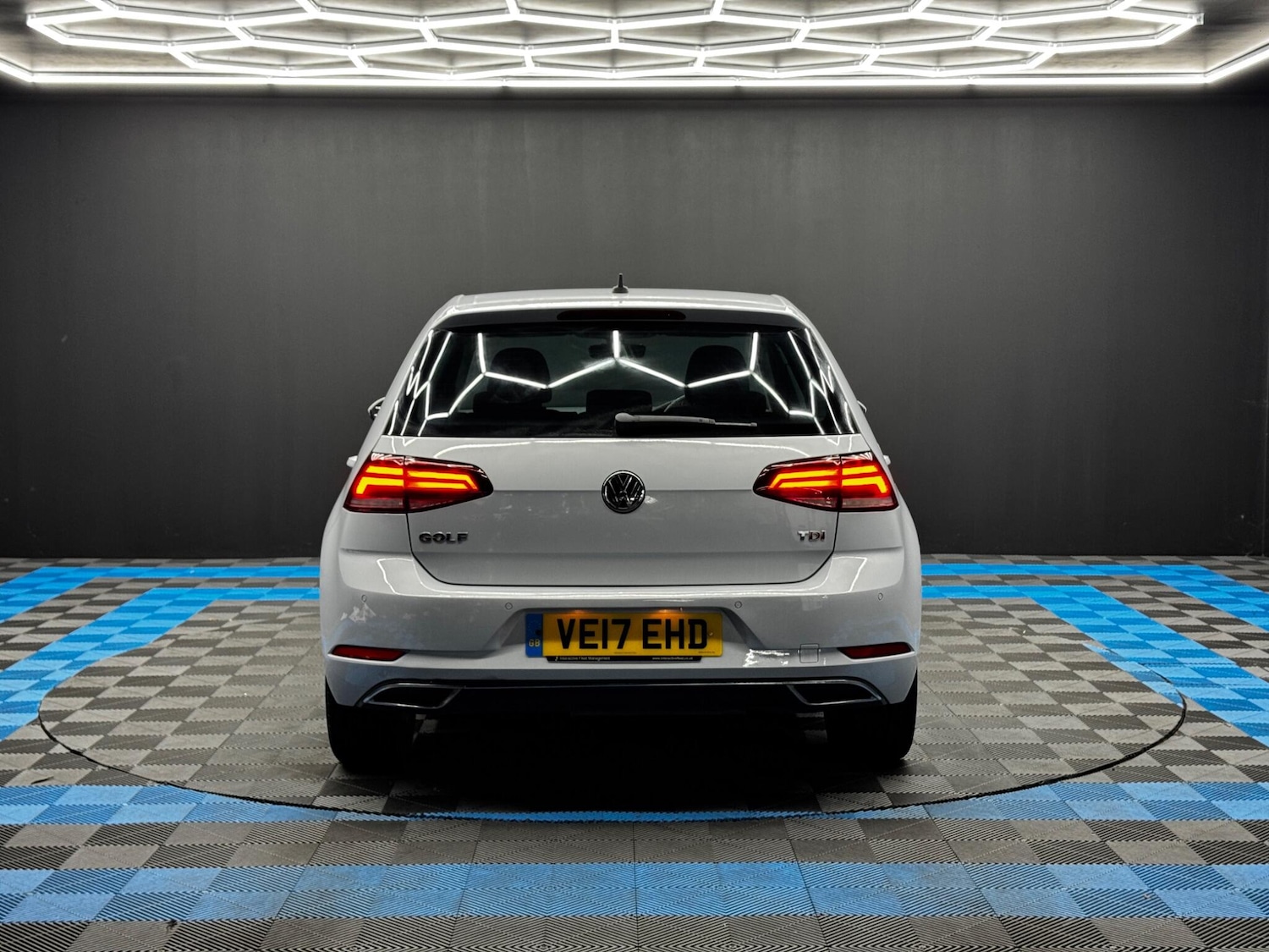 Used Volkswagen Golf 2017 for sale - 76866313: Photo 6