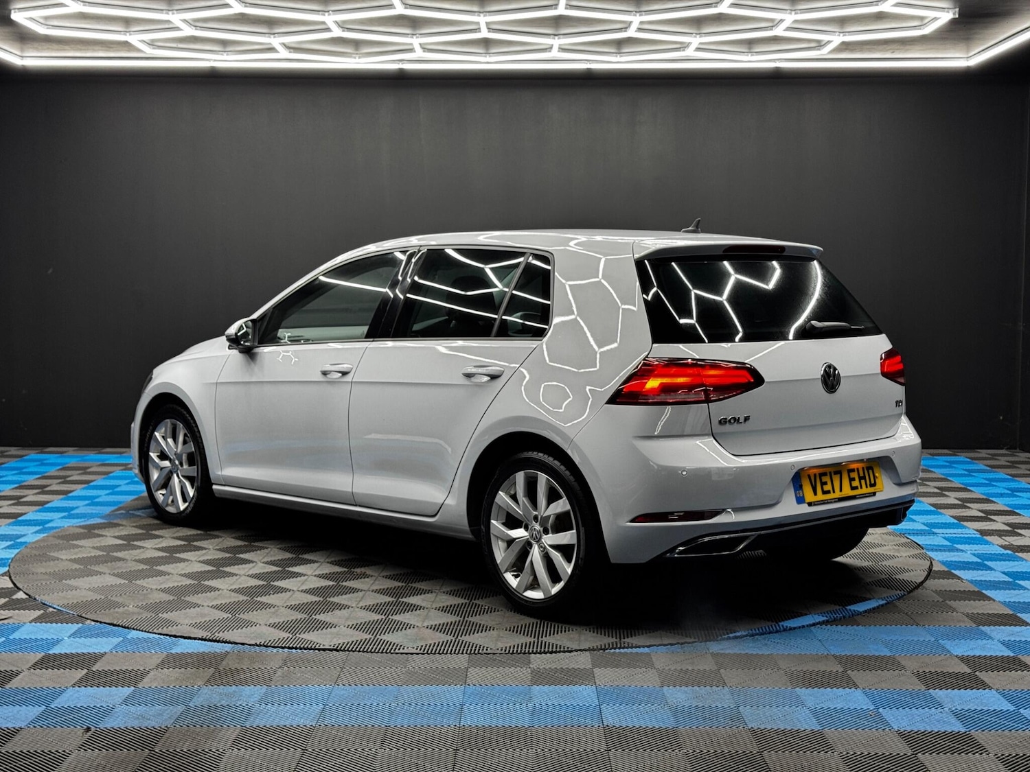 Used Volkswagen Golf 2017 for sale - 76866313: Photo 7