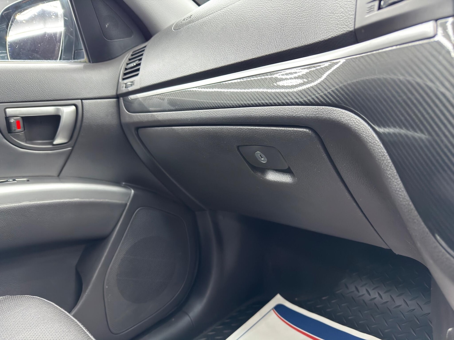 Used Hyundai Santa Fe 2012 for sale - 77377034: Photo 31