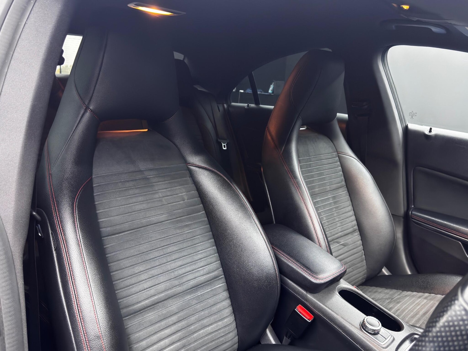 Used Mercedes-Benz CLA 2014 for sale - 76472491: Photo 12