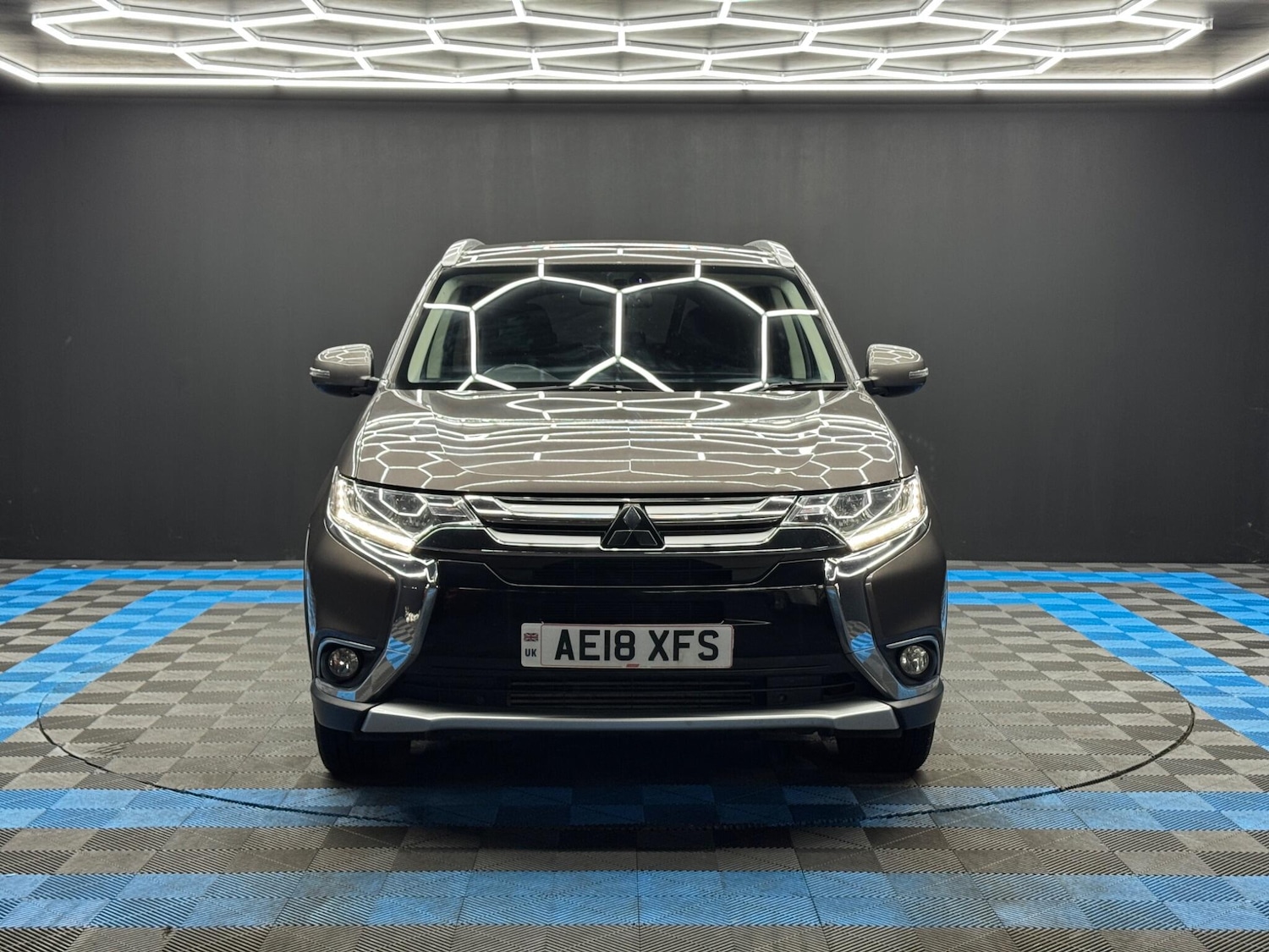 Used Mitsubishi Outlander 2018 for sale - 77839743: Photo 2