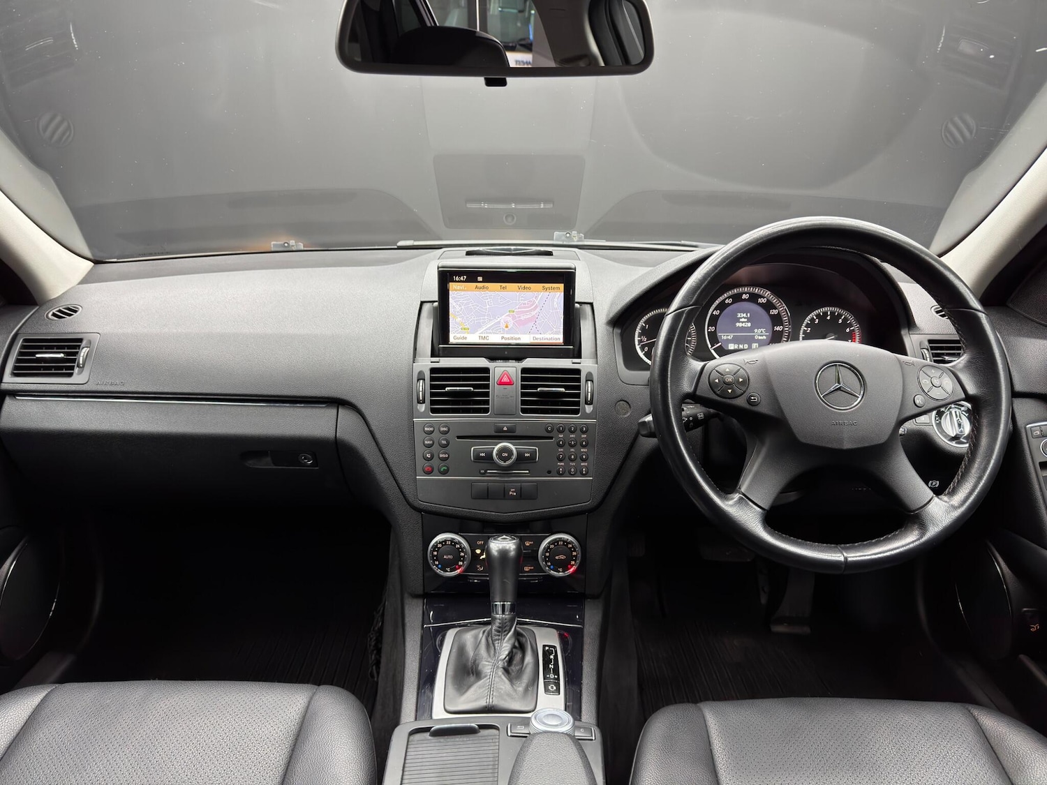 Used Mercedes-Benz C Class 2011 for sale - 77131031: Photo 10