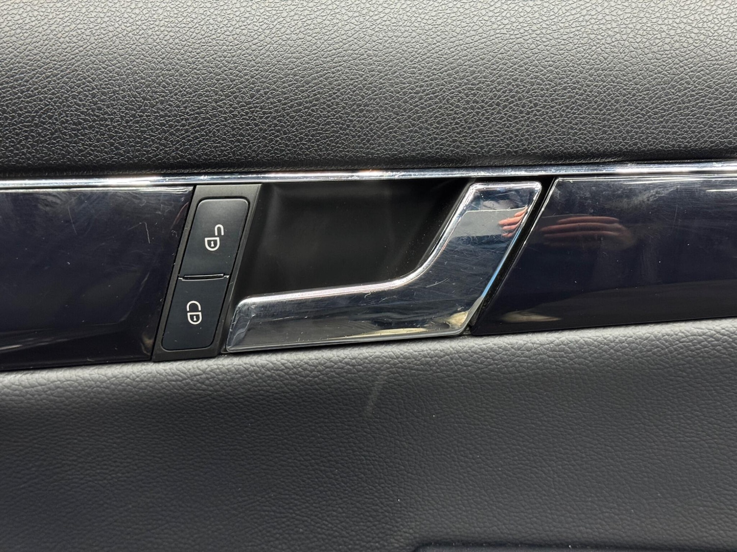 Used Mercedes-Benz C Class 2011 for sale - 77131031: Photo 38