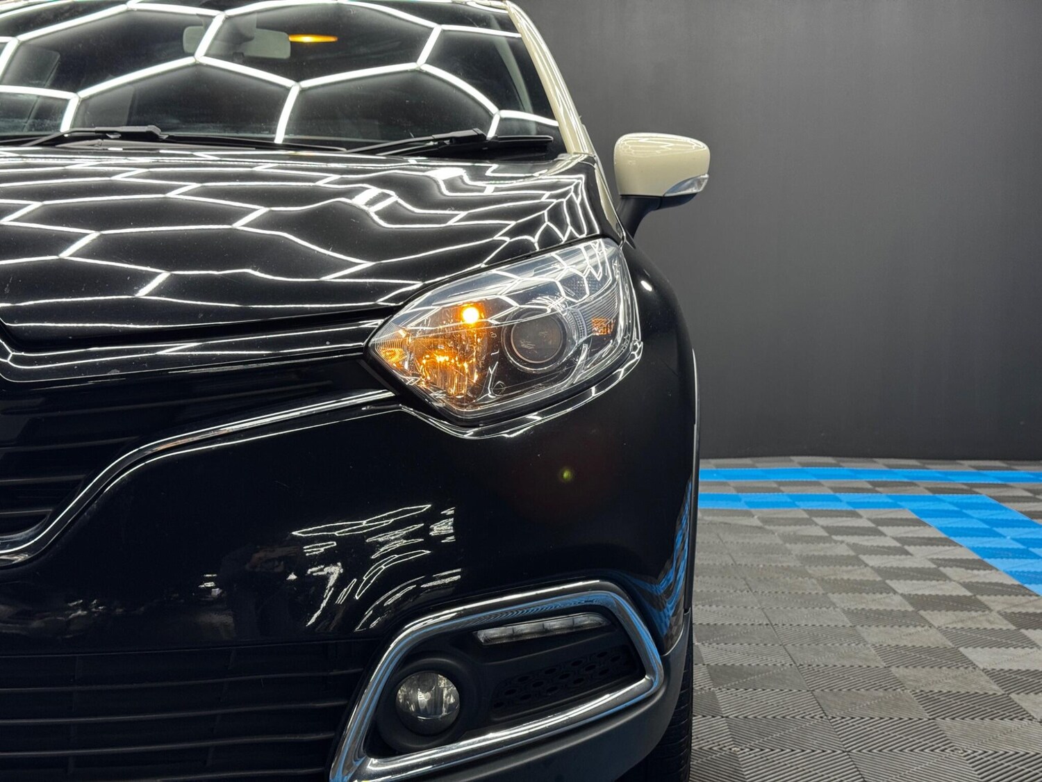 Used Renault Captur 2017 for sale - 76561529: Photo 39