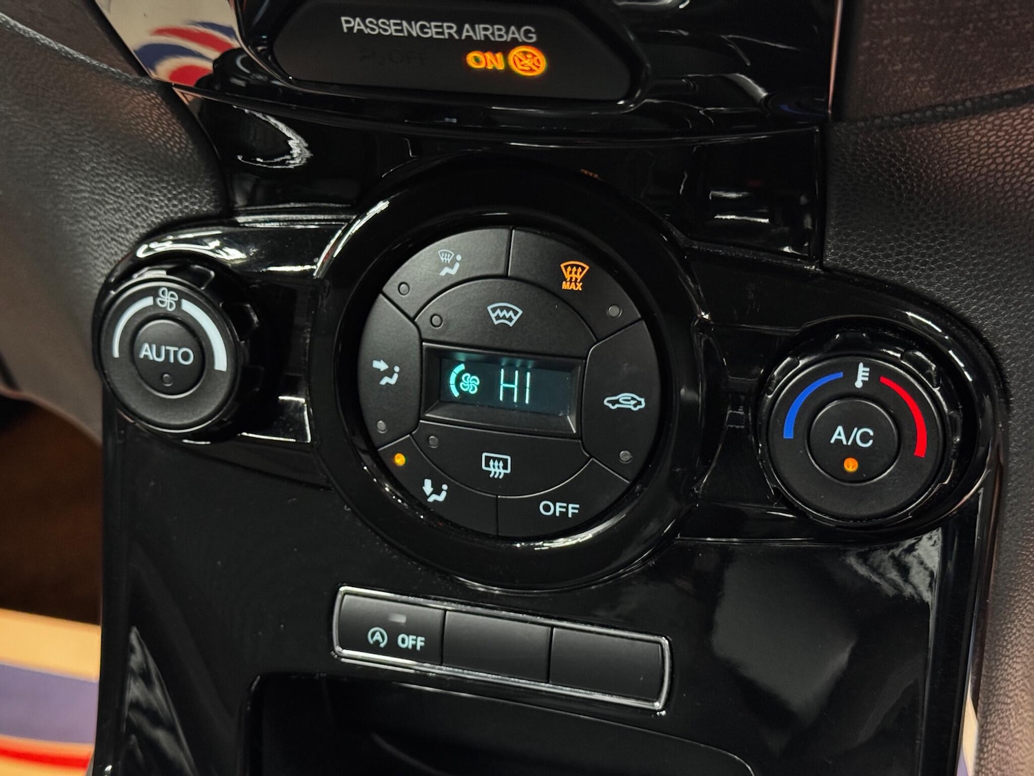 Used Ford Fiesta 2013 for sale - 76964490: Photo 26